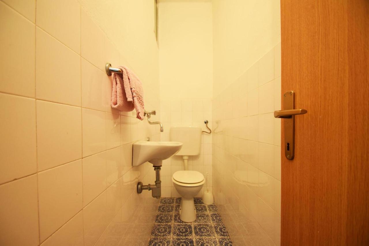 Apartment Skeva Starigrad Paklenica Exterior photo